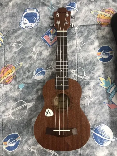 Ukulele Soprano Benson Com Capa Bag Rosewood UB-21-B Extremanente Novo