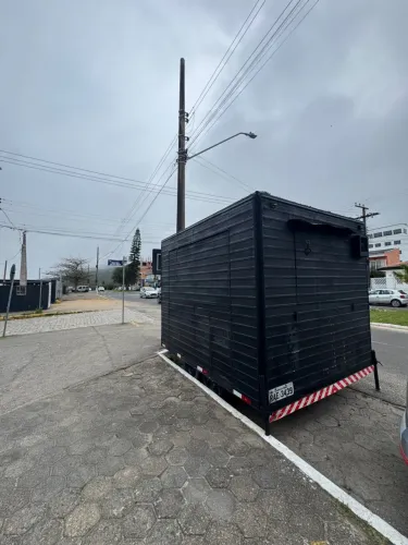 VENDE-SE TRAILER DE LANCHES EQUIPADO!