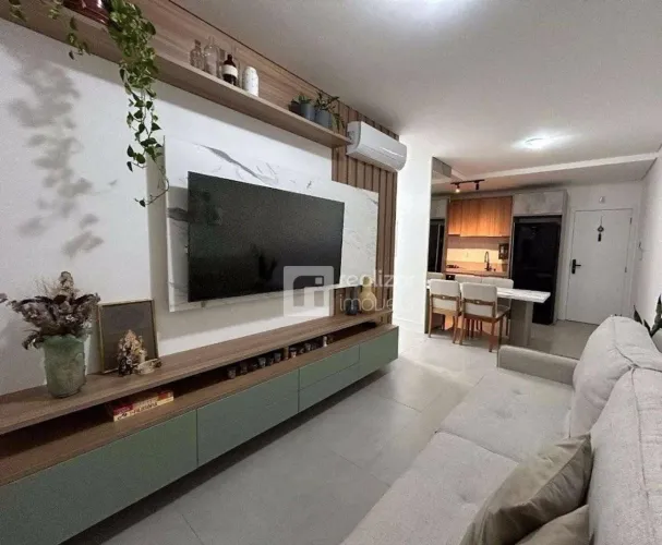 Apartamento com 2 dormitórios à venda, 67 m² por R$ 1.490.000,00 - Córrego Grande - Floria
