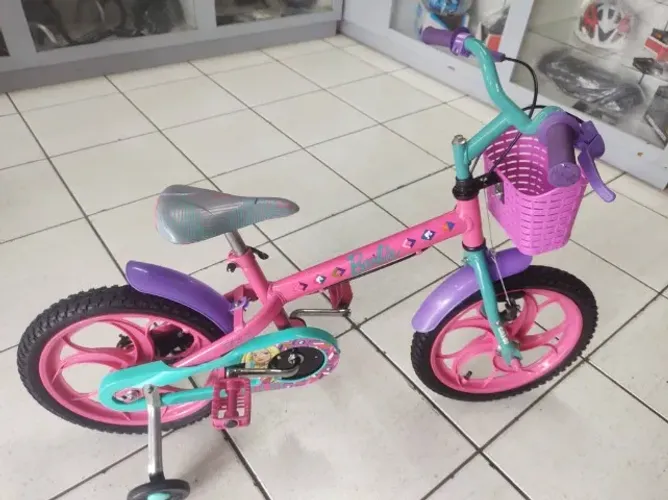 Bicicleta infantil aro 16" meninas usada Caloi original modelo Barbie faixa 5/6 anos.