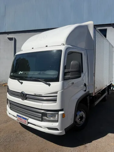 Volkswagen Delivery Express Turbo Diesel (e6) 2023