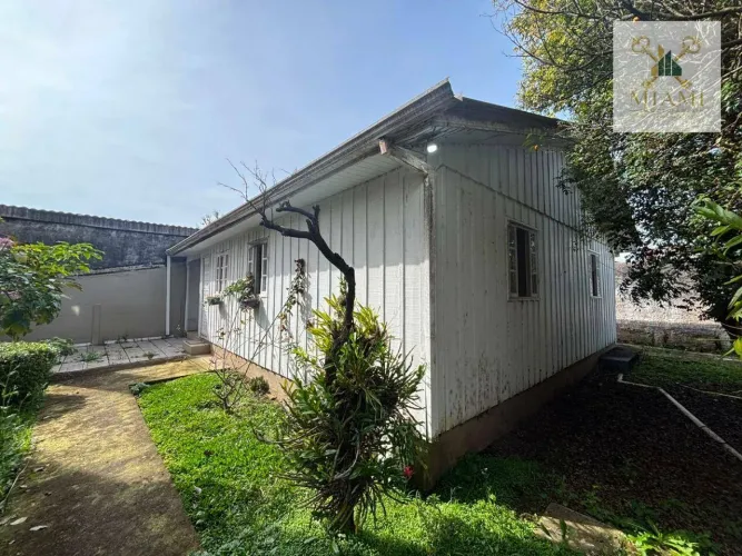 Casa com 3 dormitórios para alugar, 100 m² por R$ 2.100/mês - Hauer - Curitiba/PR
