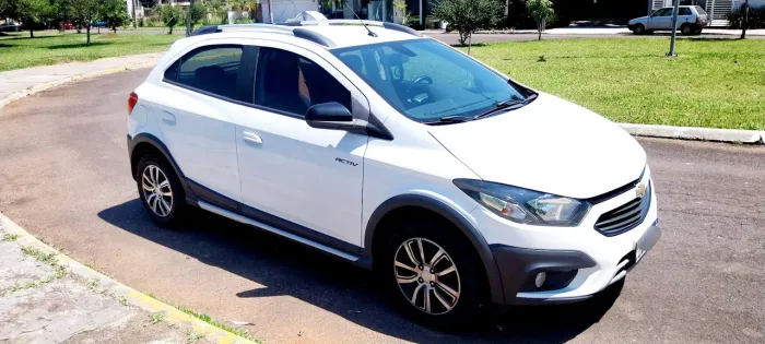 Chevrolet Onix Activ 1.4 8V Flex Aut. 4P 2018