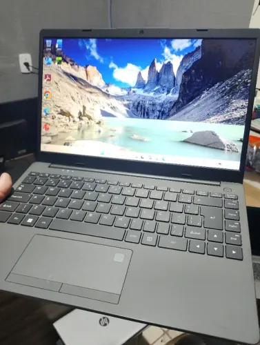 Notebook empresarial i3 12th com teclado iluminado 