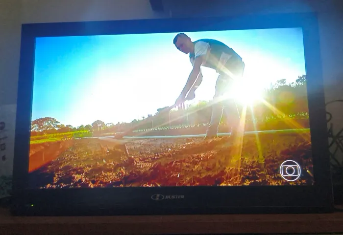 Tv marca Buster 32 polegadas