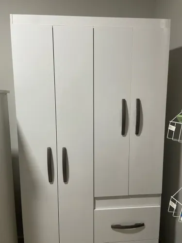 Guarda roupa solteiro