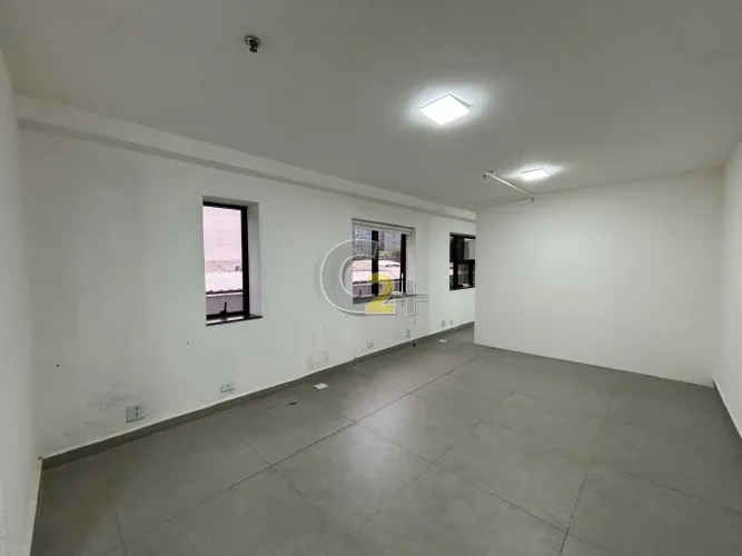 Conjunto comercial à venda no Itaim Bibi com 1 vaga