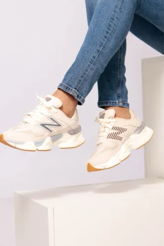 Tênis esportivo New balance 9060 feminino 