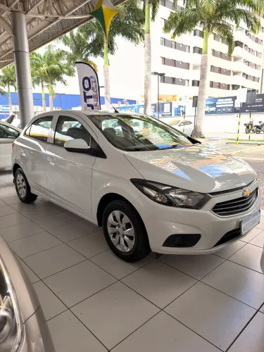 Chevrolet Onix Hatch LT 1.0 8V Flex Mec. 4P 2018