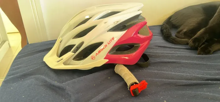 Capacete absolute
