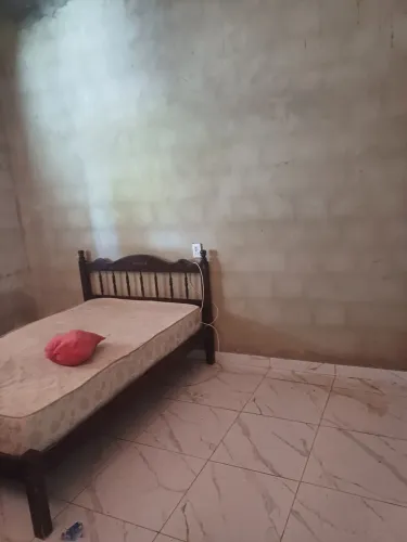 Com poucas coisas para fazer