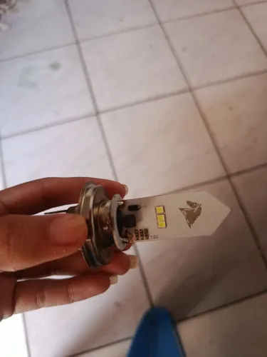 Lâmpada led Super branca