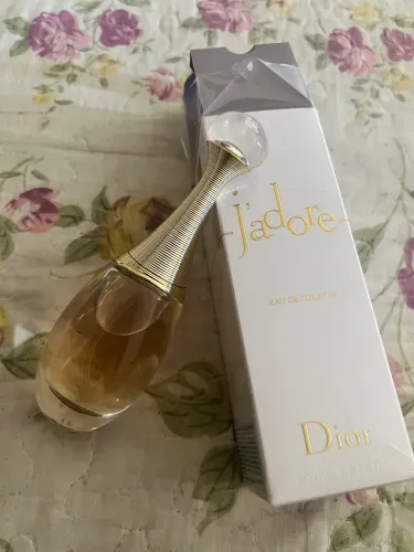 Perfume jadore com caixa