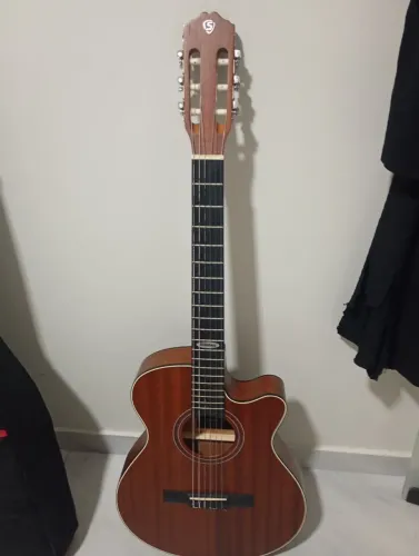 Violão Flat da Strimberg 900 para colocar preço