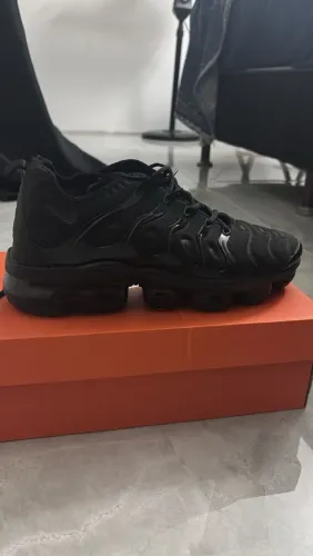 Nike Shox TL Triple Black - Primeira Linha Premium (Usado 3x)