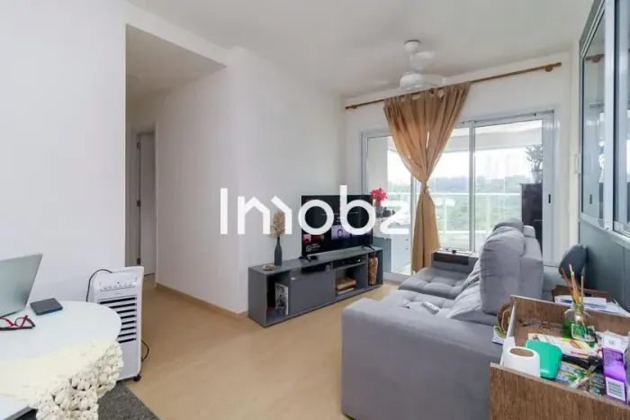 Apartamento à venda na Rua Carmo do Rio Verde, 109 - Chácara Santo Antonio - São Paulo - S