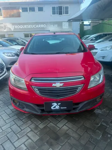 Chevrolet Onix Hatch LT 1.0 8V Flex Power Mec. 4P 2014
