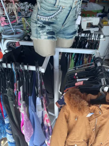 Itens de loja a venda