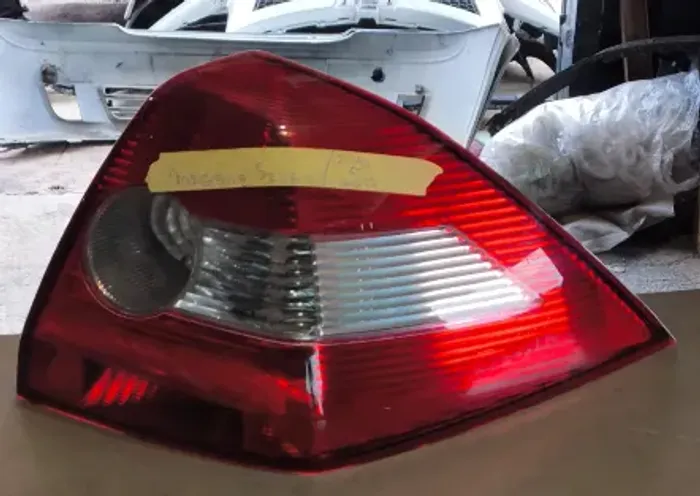 Lanterna Traseira Renault Megane Sedan