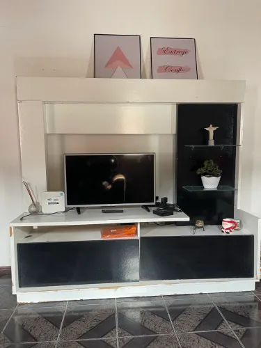Estante para sala