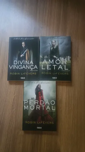 Trilogia O Clã das Freiras Assassinas
