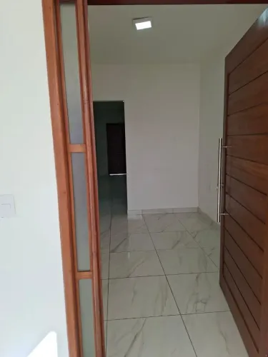 Alugo casa na Pitanguinha