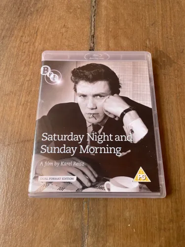 DVD+Blu-ray Saturday Night, Sunday Morning importado