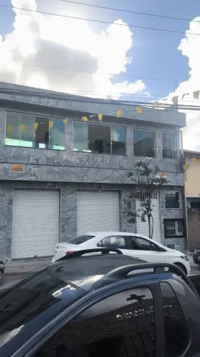VENDE-SE 2 PONTOS COMERCIAIS RECÉM CONSTRUÍDO