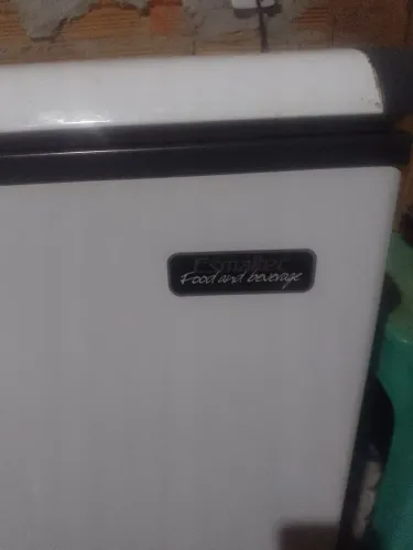 Vende-freezer duas tampa