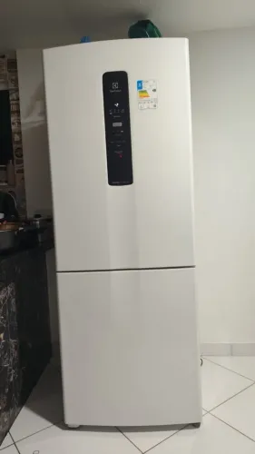 Geladeira Eletrolux IB55s 488 litros inverse (congelador em baixo 