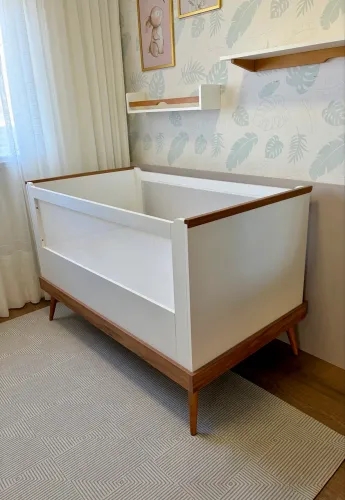 Berço 2x1 (cama) com anti refluxo 