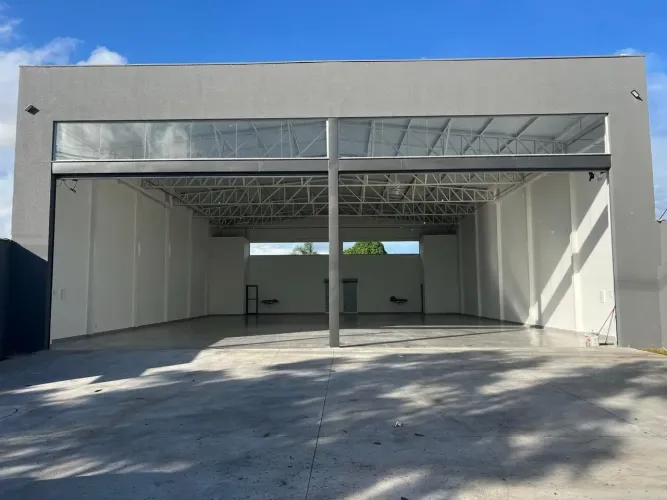 Galpão para aluguel 400 m², em Jardim Cristalino - Aparecida de Goiânia - GO