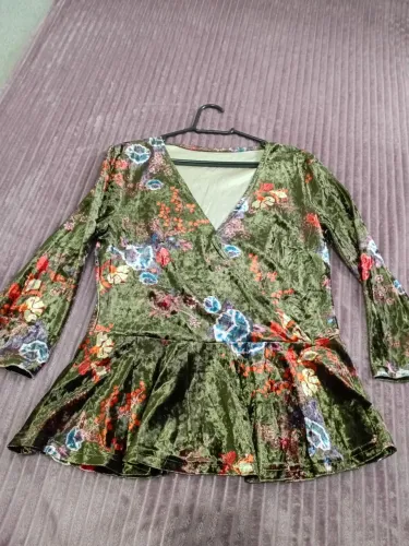 Blusinha nunca usada
