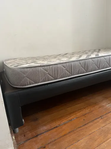 Cama de solteiro