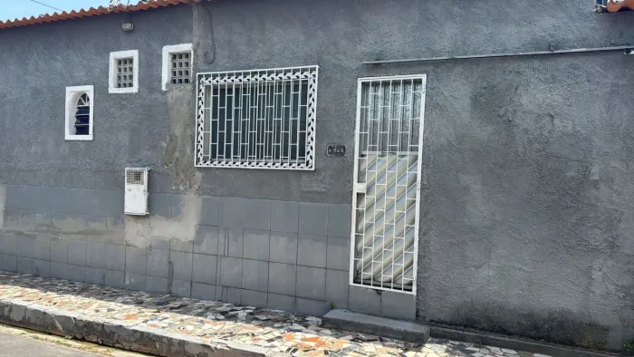 ALUGO KITNET MOBILIADO NO JAPIIM