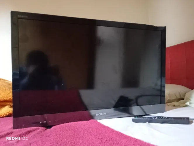 ? TV Sony LCD Funcionando - Ótimo Estado