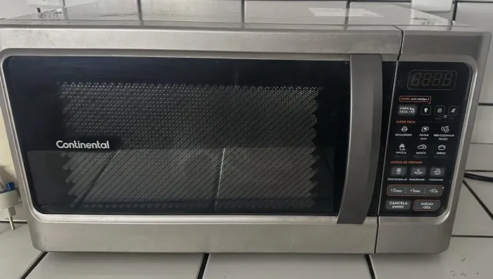 MICROONDAS CONTINENTAL