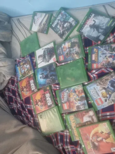 jogos de xbox one/360 e 1 jogo de ps4