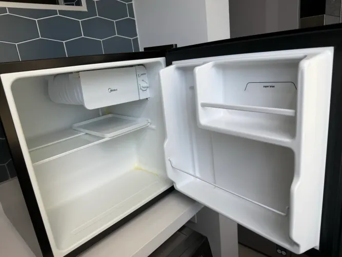 Frigobar 45 Litros Midea Prata 