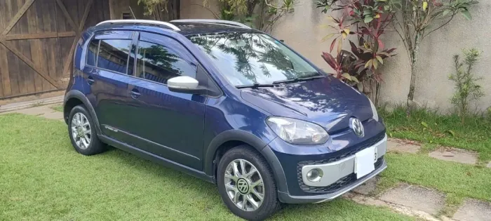 Volkswagen Up! Cross 1.0 TSI Total Flex 12V 5P 2017