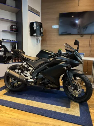 Nova R15 ABS 2026 0km *Entrada R$0,00*