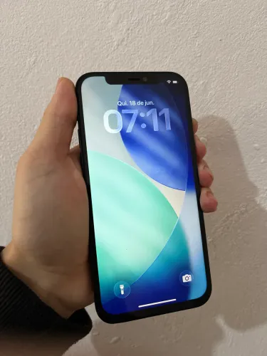 IPHONE 12 64 GB impecável 