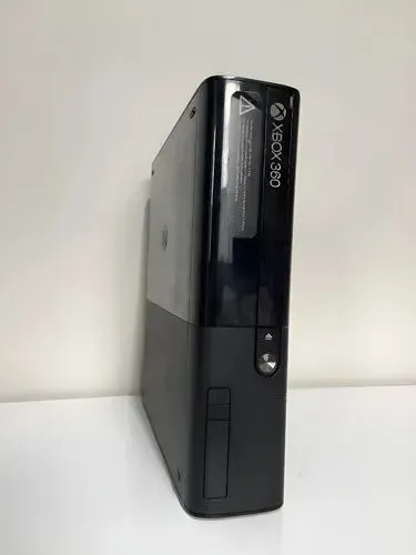 Xbox 360 Super Slim Luz Vermelha Sem Vídeo P/ Peças 