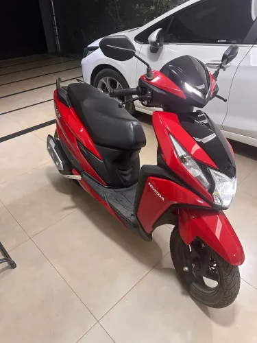 Honda elite 