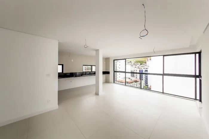 3 quartos com 2 suítes, em prédio de 1 por andar para venda