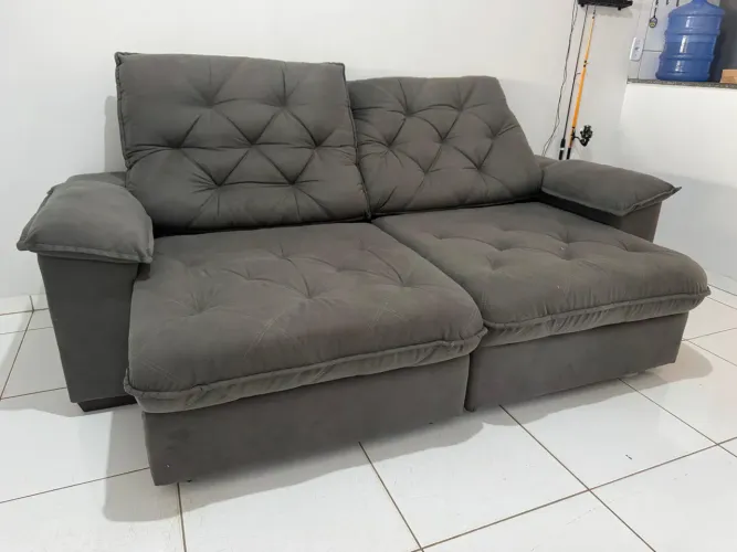 Sofá Semi-Novo 4 meses de uso
