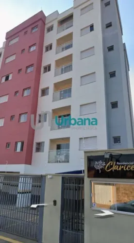 Locação de Apartamentos / Padrão na cidade de São Carlos