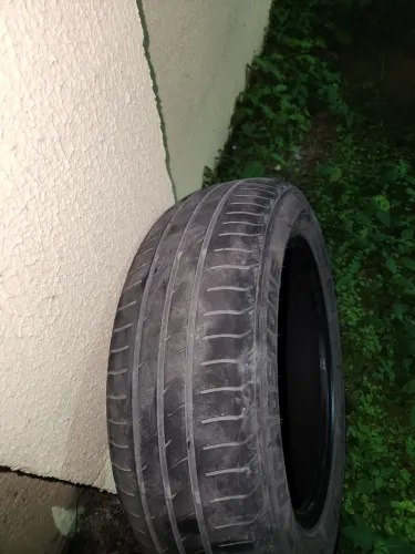 Pneu meia via 185/60 R15