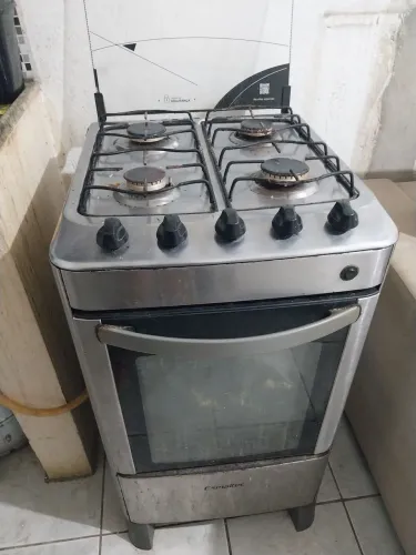 FOGÃO 4 BOCAS 200,00
