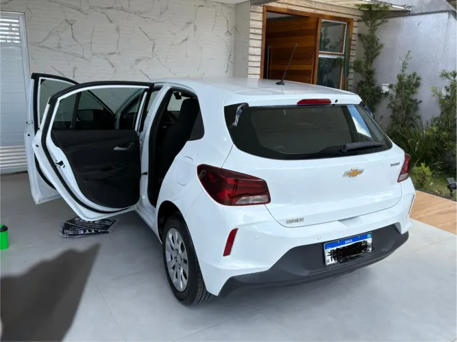 Chevrolet Onix Hatch LT 1.0 12V TB Flex Aut. 4P 2021